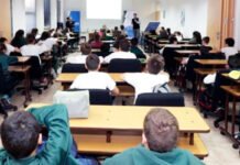 Docentes de escuelas privadas también van al paro