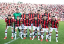 Patronato debutó con un empate sin goles ante Atlético Tucumán