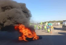 Trabajadores despedidos por una constructora reclaman en Entre Ríos