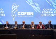Romero participó del COFEIN y volvió a reclamar por los recursos retenidos a los municipios