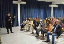 Se analizaron políticas y desafíos en torno al cuidado de las personas mayores