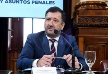 Edgardo Kueider fue imputado por lavado de dinero en Paraguay