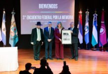 Paraná suscribió un compromiso con AMIA por la memoria y contra la impunidad