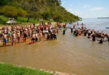 El Paraná fue escenario de una nueva Travesía que reunió a 160 nadadores