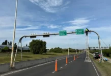 Este jueves comienzan a cobrar las fotomultas en el acceso por Ruta 11: controlarán uso de celular y cinturón
