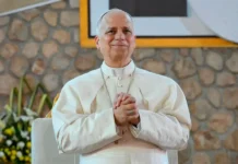 Operan al Papa León XIV y permanecerá internado una semana